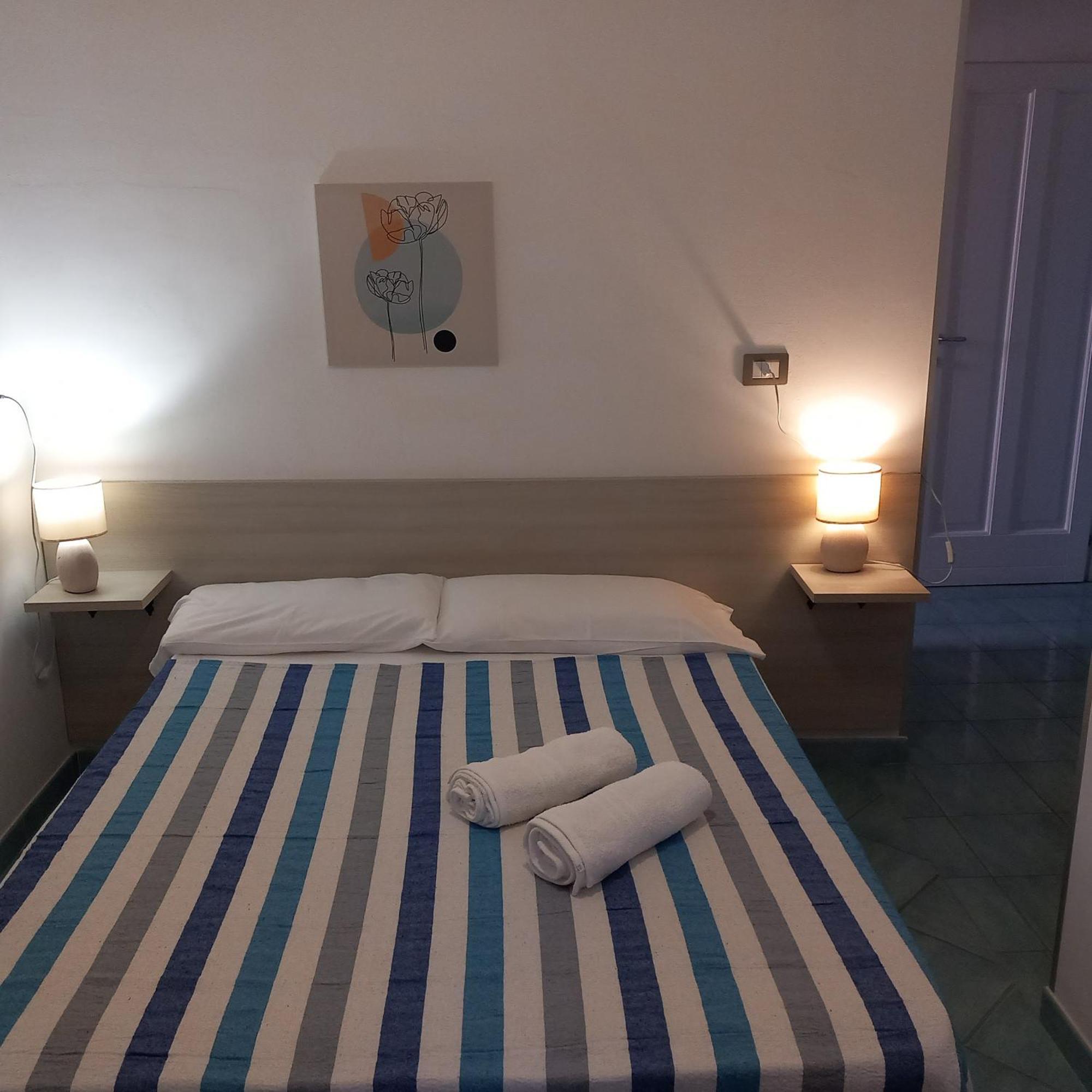 Casa Vacanze E B&B Oltremare Марина ди Камерота Екстериор снимка