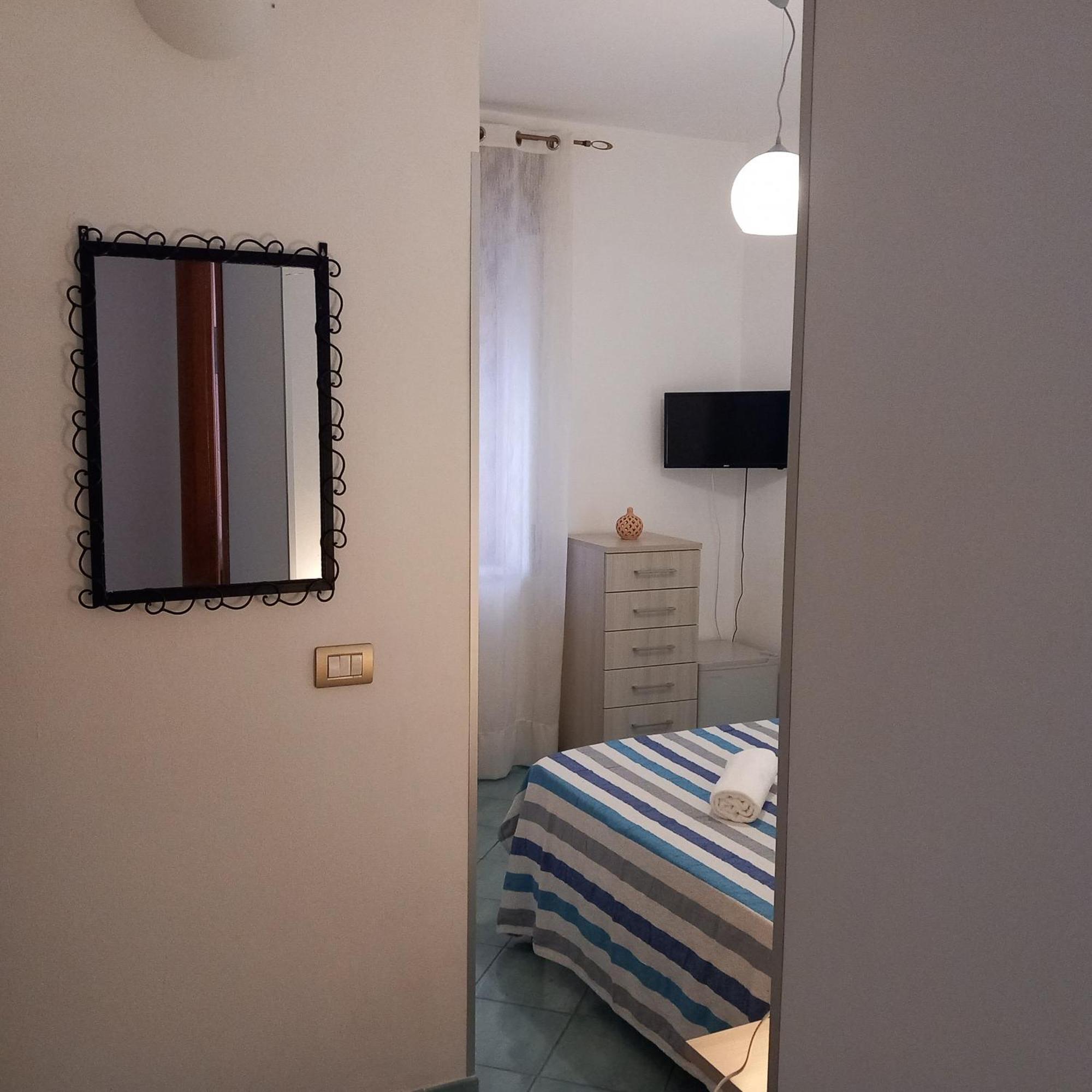 Casa Vacanze E B&B Oltremare Марина ди Камерота Екстериор снимка
